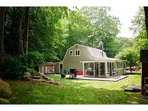 52 E Shore Dr, Exeter, RI 02822 photo 4
