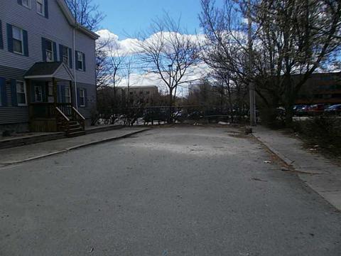 103 Brook St, Woonsocket, RI 02895 photo 5
