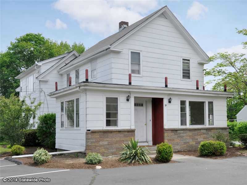 929 Main Ave, Warwick, RI 02886 photo 1