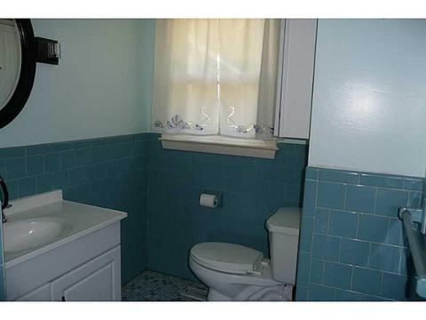 2 Glen Meadows Ct, Warwick, RI 02889 photo 7