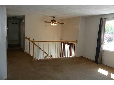 2 Glen Meadows Ct, Warwick, RI 02889 photo 5