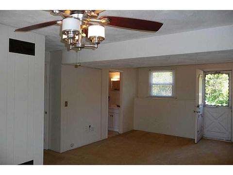 2 Glen Meadows Ct, Warwick, RI 02889 photo 15
