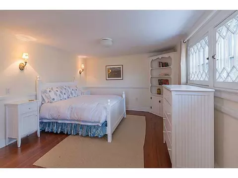10 Westerly Rd, Westerly, RI 02891 photo 17