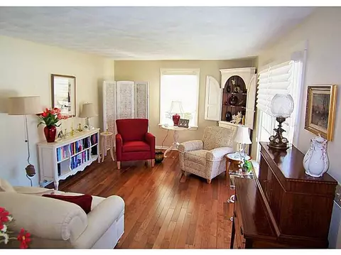 32 Setting Sun Dr, Westerly, RI 02891 photo 4