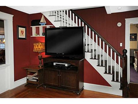 32 Calhoun Ave, Warwick, RI 02886 photo 5