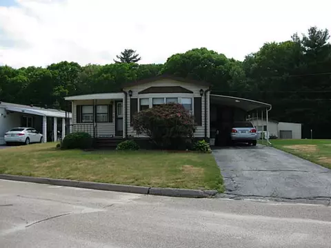 34 Lane E, Coventry, RI 02816 photo 3