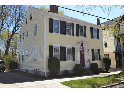 184 High St, Bristol, RI 02809 photo 1
