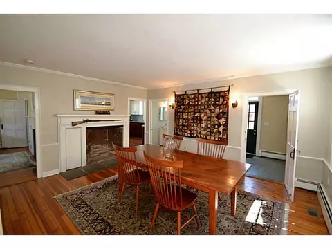 184 High St, Bristol, RI 02809 photo 7