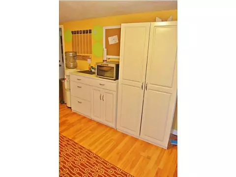 8 Hemlock Rd, Glocester, RI 02814 photo 6