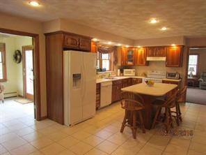 74 Widow Sweets Rd, Exeter, RI 02822 photo 6