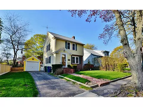 87 Abbey Ave, Warwick, RI 02888 photo 1