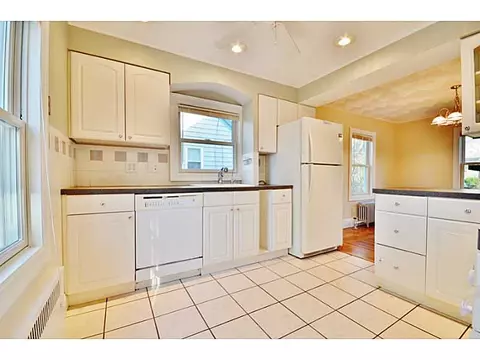 87 Abbey Ave, Warwick, RI 02888 photo 12