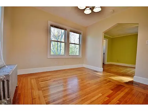 87 Abbey Ave, Warwick, RI 02888 photo 9
