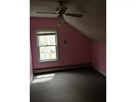 15 Vose St, Woonsocket, RI 02895 photo 16