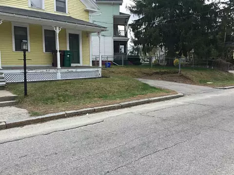 15 Vose St, Woonsocket, RI 02895 photo 11