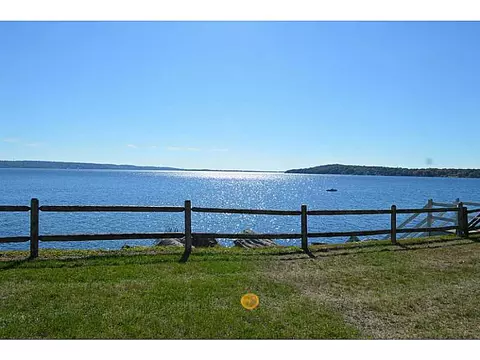 4 Shell Rd, Warren, RI 02885 photo 3