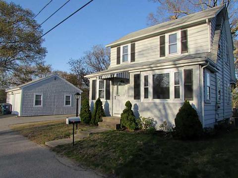 22 Model Ave, Warwick, RI 02886 photo 2