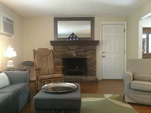 306 Talcott St, Woonsocket, RI 02895 photo 5