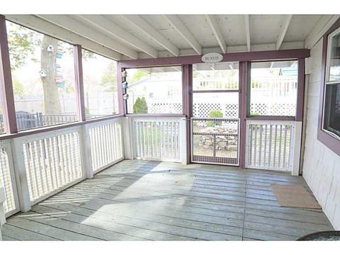 219 Long St, Warwick, RI 02886 photo 7