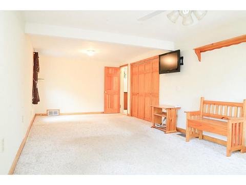 219 Long St, Warwick, RI 02886 photo 13