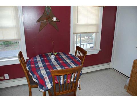 33 Gilbert St, Woonsocket, RI 02895 photo 17
