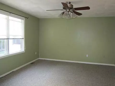 44 Ginger Trl, Coventry, RI 02816 photo 17