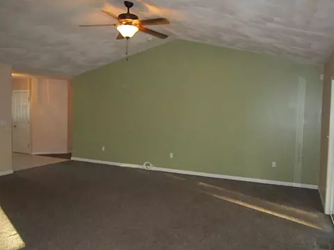 44 Ginger Trl, Coventry, RI 02816 photo 8