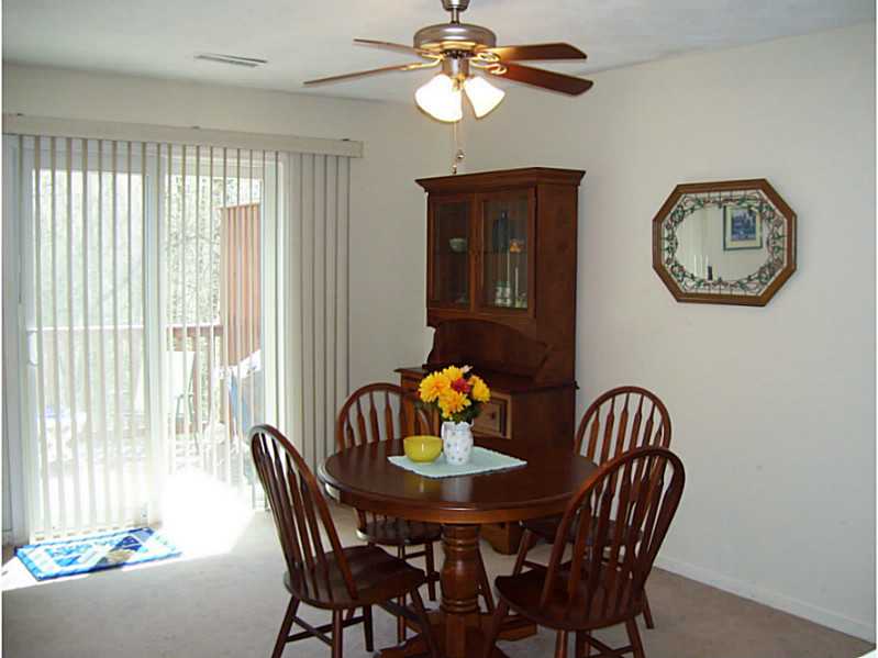 703 Brookhaven Ln, Woonsocket, RI 02895 photo 4