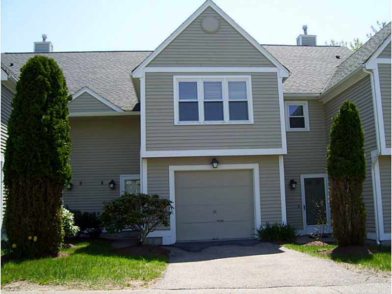 703 Brookhaven Ln, Woonsocket, RI 02895 photo 1