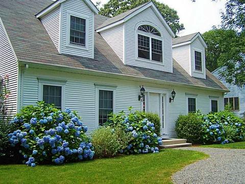 67 Wagner Rd, Westerly, RI 02891 photo 1
