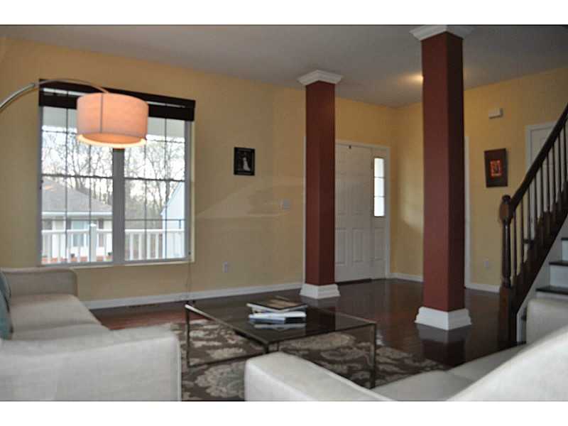 18 Intervale Rd, Smithfield, RI 02917 photo 3