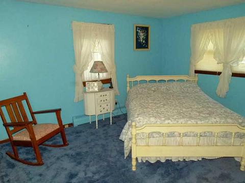 97 Marigold Dr, Warwick, RI 02889 photo 13