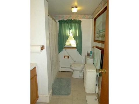 97 Marigold Dr, Warwick, RI 02889 photo 16
