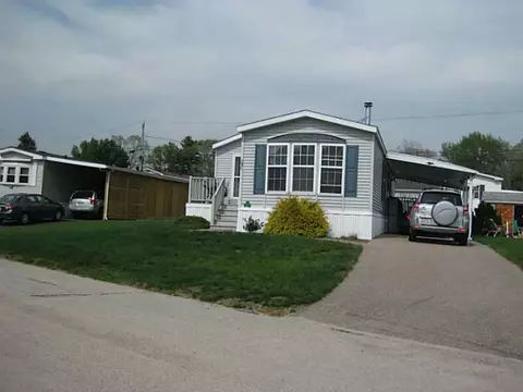23 Lane E, Coventry, RI 02816 photo 3