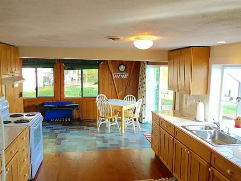 157 Mohawk St, Coventry, RI 02816 photo 8