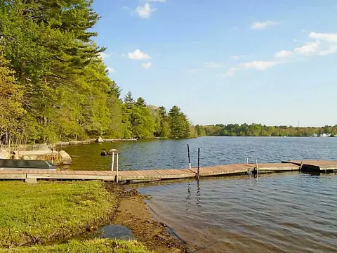 157 Mohawk St, Coventry, RI 02816 photo 1
