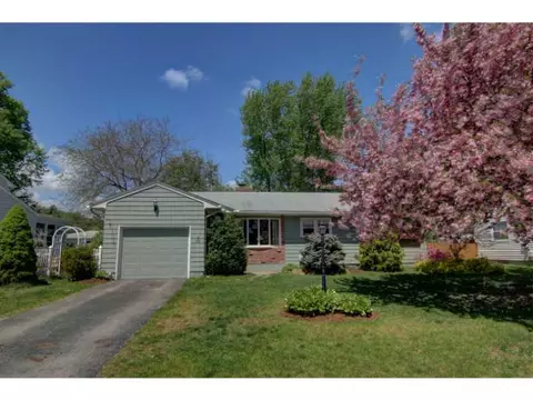 35 Barstow Rd, Warwick, RI 02888 photo 1
