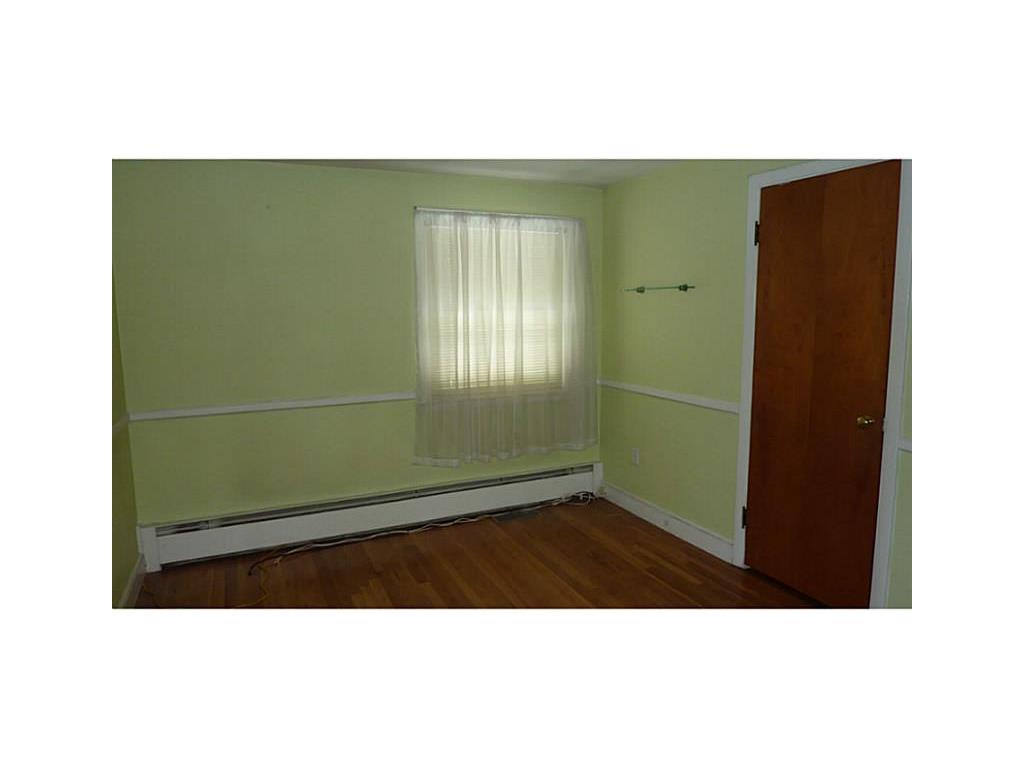 80 Partition St, Warwick, RI 02888 photo 6