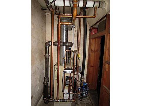 245 Killingly St, Providence, RI 02909 photo 10