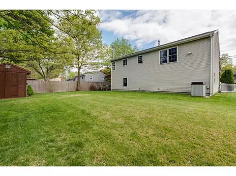 353 Asylum Rd, Warwick, RI 02886 photo 19