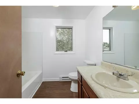28 Ann St, Westerly, RI 02891 photo 9