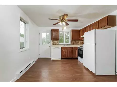 28 Ann St, Westerly, RI 02891 photo 6