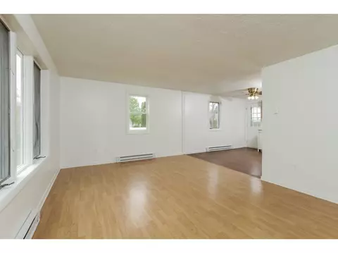 28 Ann St, Westerly, RI 02891 photo 5