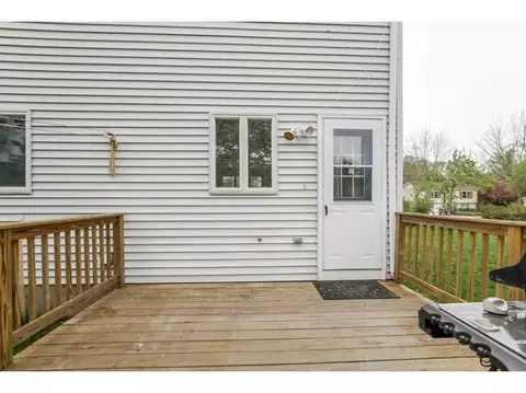 28 Ann St, Westerly, RI 02891 photo 12