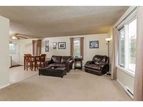 28 Ann St, Westerly, RI 02891 photo 13