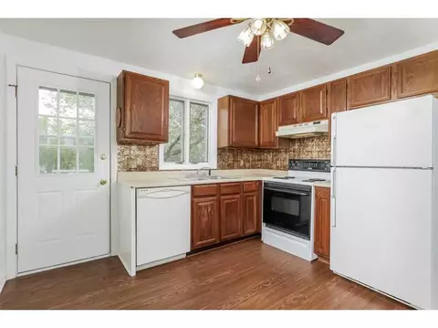 28 Ann St, Westerly, RI 02891 photo 7