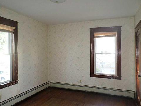 8 Cold Spring Pl, Woonsocket, RI 02895 photo 8