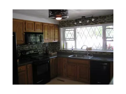 98 Cooper Rd, Glocester, RI 02814 photo 11