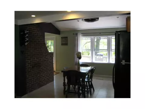 98 Cooper Rd, Glocester, RI 02814 photo 13