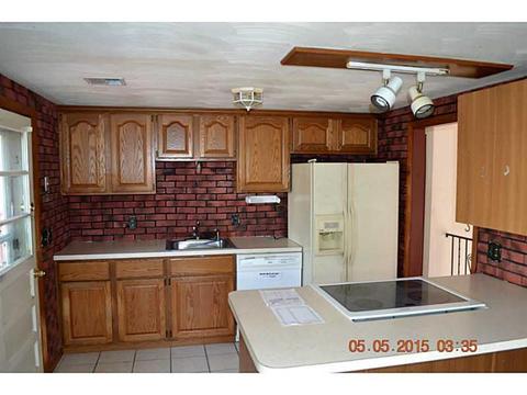 140 Star Ave, Woonsocket, RI 02895 photo 5
